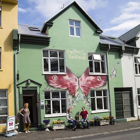 Butterfly Guesthouse Reykjavík Exterior photo